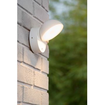 Lucide 22865/12/31 - LED Venkovní nástěnné svítidlo se senzorem FINN LED/12W/230V IP54 bílá