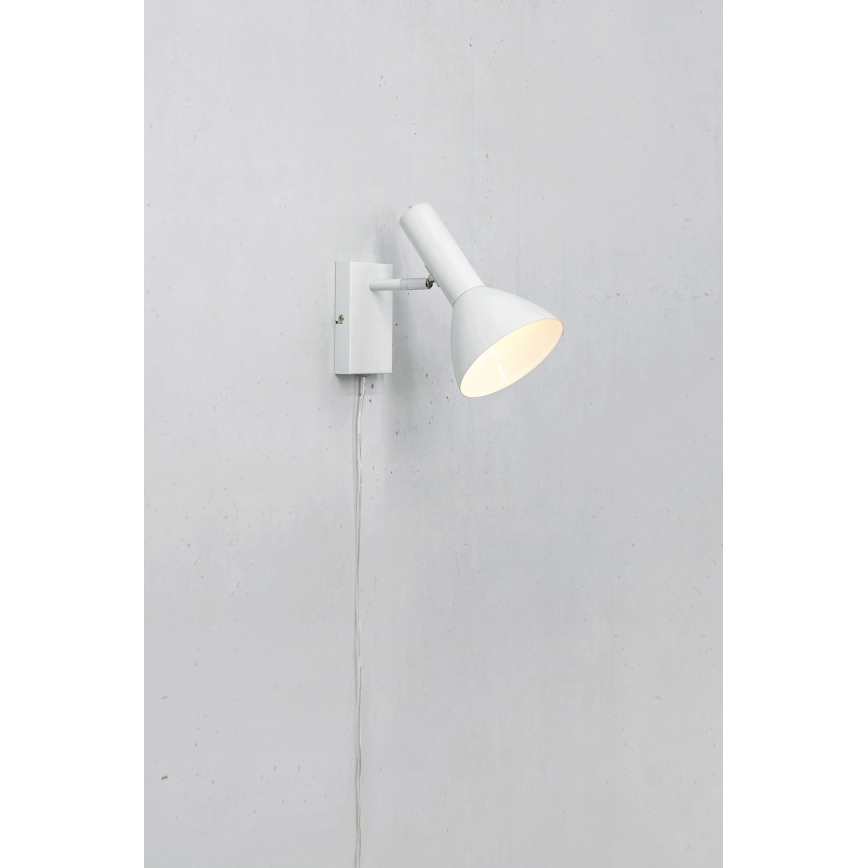 Markslöjd 108689 - Nástěnná lampa METRO 1xE27/40W/230V bílá