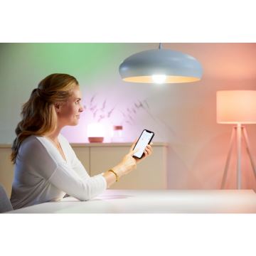 SADA 2x LED RGBW Stmívatelná žárovka A60 E27/8,5W/230V 2200-6500K Wi-Fi + dálkové ovládání - WiZ